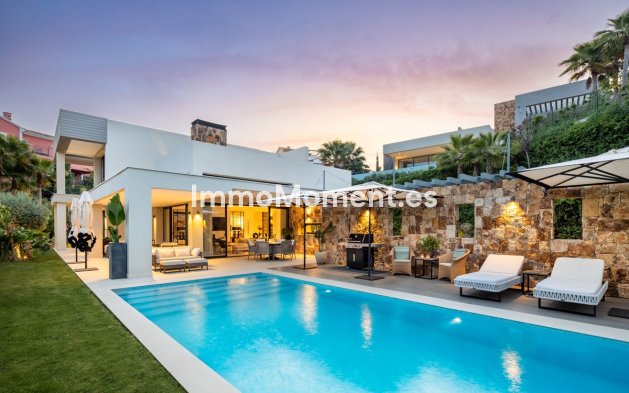 Villa independiente - Reventa - Marbella - Nueva Andalucía