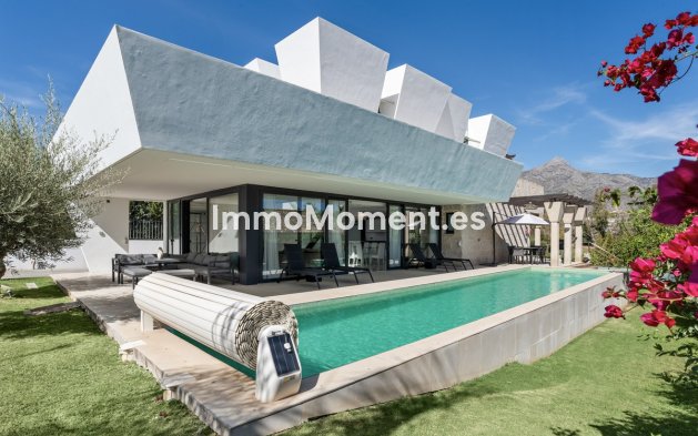 Villa independiente - Reventa - Marbella - Nueva Andalucía