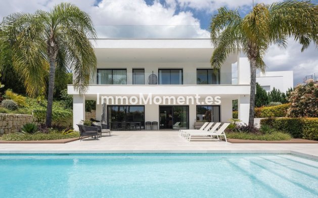 Villa independiente - Reventa - Marbella - Nueva Andalucía