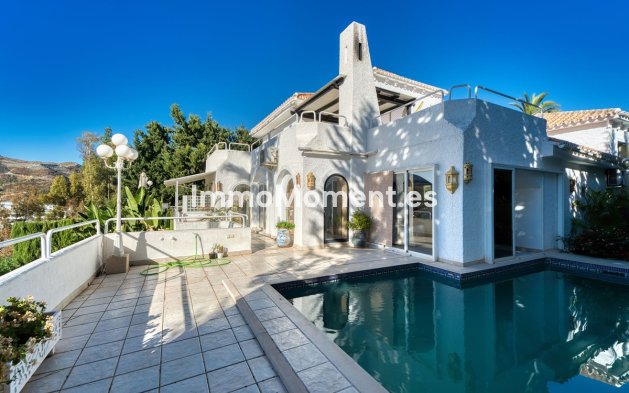 Villa independiente - Reventa - Marbella - Nueva Andalucía
