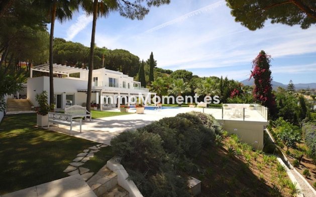 Villa independiente - Reventa - Marbella - Nueva Andalucía