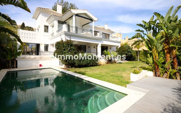 Villa independiente - Reventa - Marbella - Nueva Andalucía