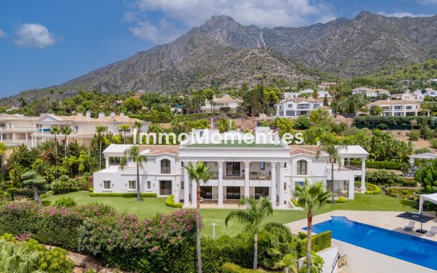 Villa independiente - Reventa - Marbella - Sierra Blanca