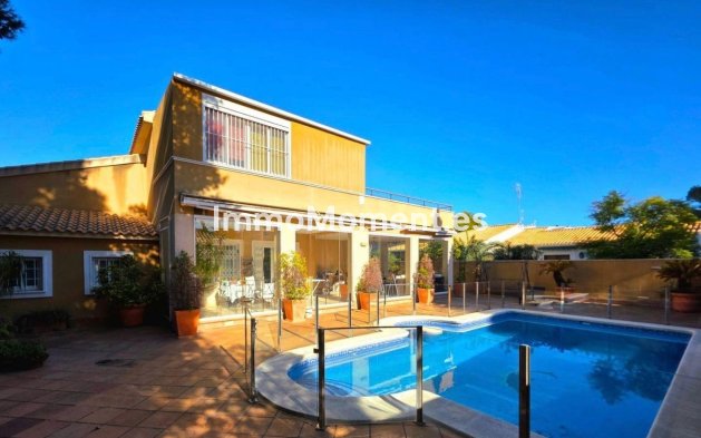 Villa independiente - Reventa - Orihuela - Campoamor
