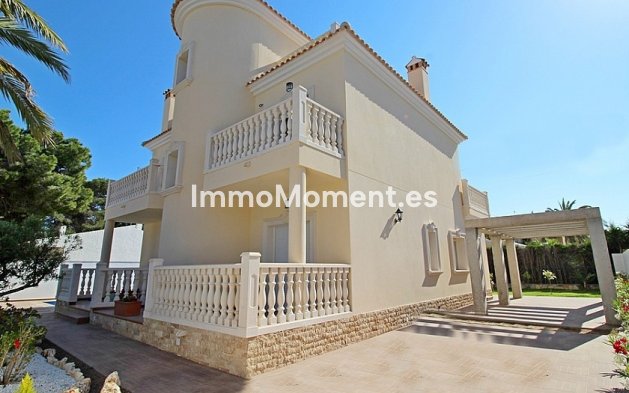 Villa independiente - Reventa - Orihuela Costa - Cabo roig - La Zenia