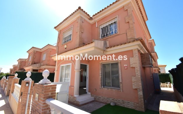 Villa independiente - Reventa - Orihuela Costa - Playa Flamenca