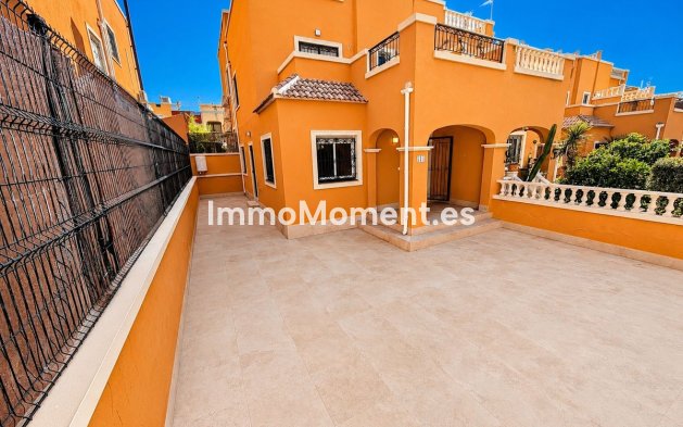 Villa independiente - Reventa - Orihuela - La Florida