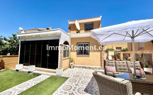 Villa independiente - Reventa - Orihuela - Los Altos