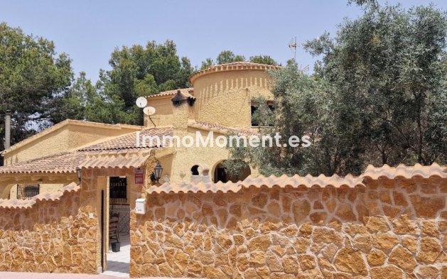 Villa independiente - Reventa - Orihuela - Orihuela Centro
