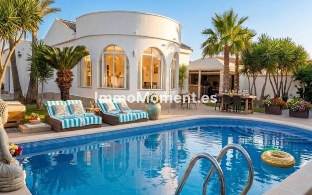 Villa independiente - Reventa - Torrevieja - Torrevieja Centro