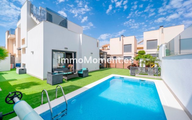 Villa independiente - Reventa - Torrevieja - Torrevieja Centro