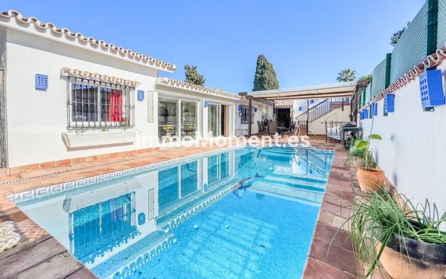 Villa individuelle - Revente - Estepona  - Costalita