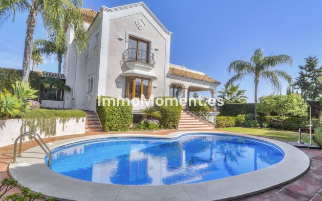 Villa individuelle - Revente - Estepona  - Estepona Centro