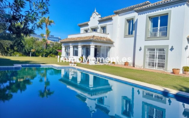 Villa individuelle - Revente - Estepona  - Estepona Centro