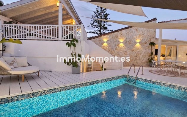 Villa - Obra nueva - Estepona  - Estepona Centro