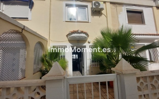 Villa - Resale - Alfaz del Pi - Albir
