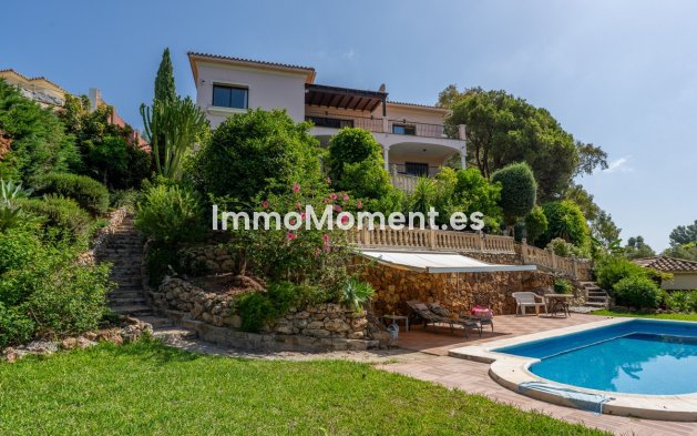 Villa - Resale - Benahavís - Benahavís Centro