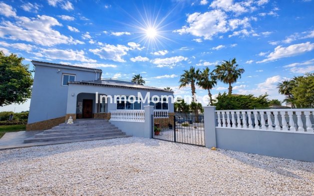 Villa - Resale - Catral - Catral Centro