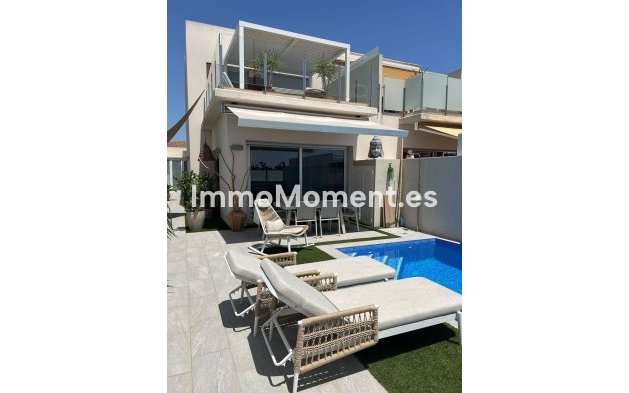 Villa - Resale - Daya Vieja - Daya Vieja