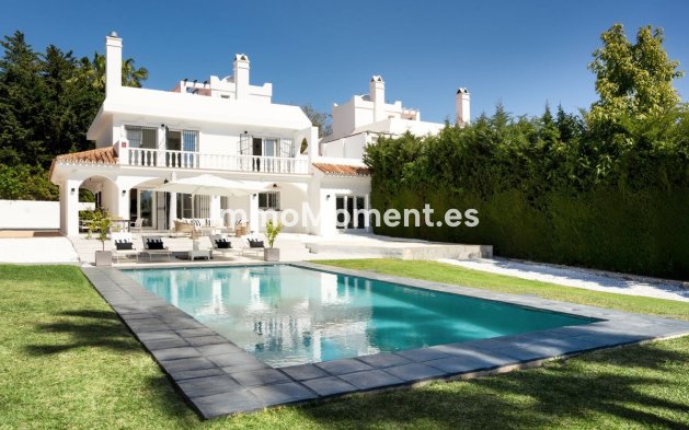 Villa - Resale - Estepona - Estepona Centro