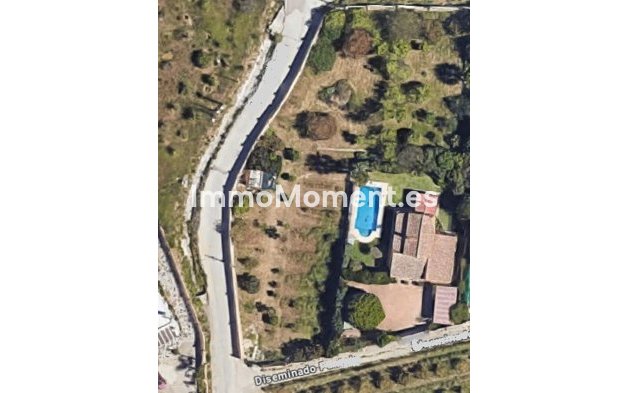 Villa - Resale - Estepona - Estepona Centro