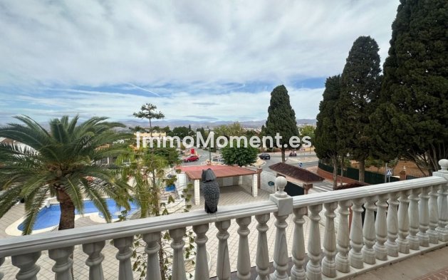 Villa - Resale - Inland  - Alhaurín de la Torre