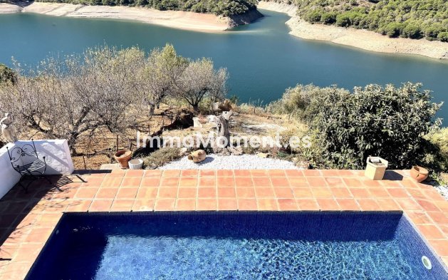 Villa - Resale - Inland  - Istán