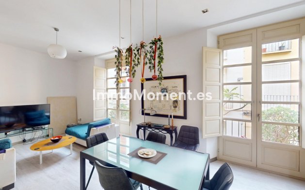 Villa - Resale - Málaga - Málaga