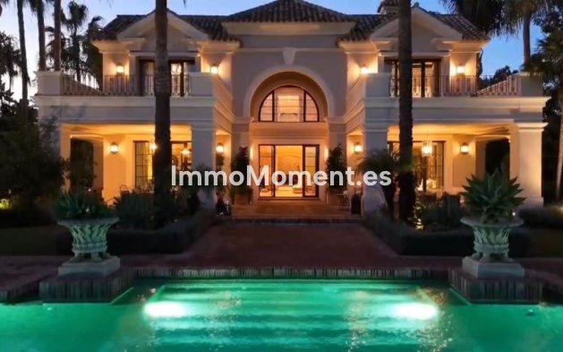 Villa - Resale - Marbella - Guadalmina Baja