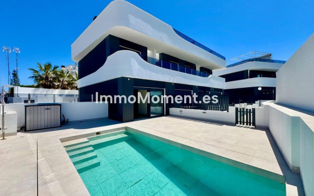 Villa - Resale - Orihuela - Orihuela Costa