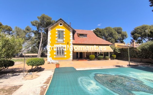 Villa - Resale - Yecla - Yecla Centro