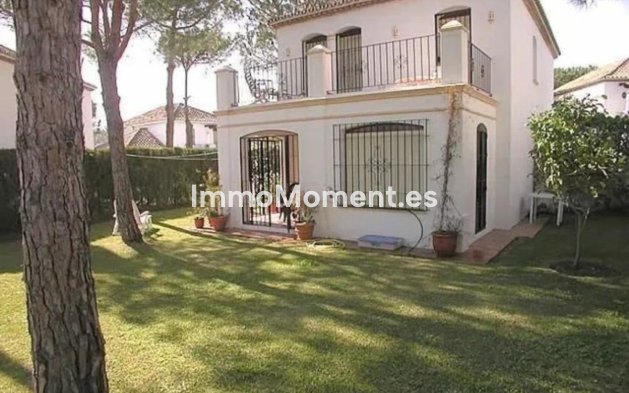 Villa - Reventa - Estepona  - Estepona Centro