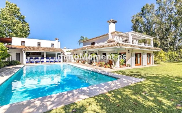 Villa - Reventa - Estepona  - New Golden Mile