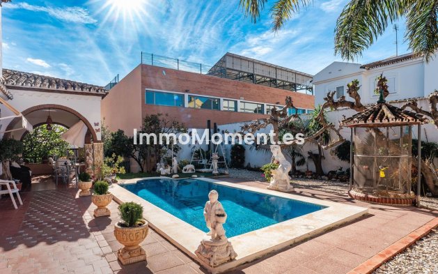 Villa - Reventa - Fuengirola - Los Pacos