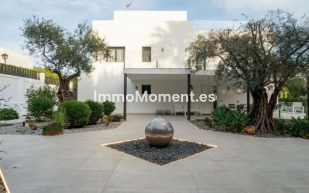 Villa - Reventa - Marbella - Nueva Andalucía