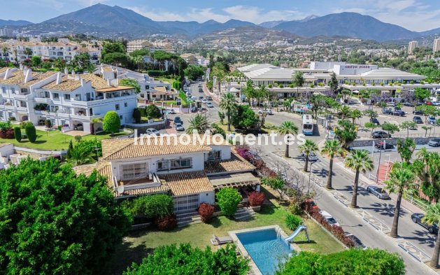 Villa - Reventa - Marbella - Nueva Andalucía