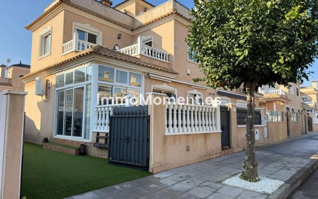 Villa - Revente - Pilar de la Horadada - Torre de la Horadada