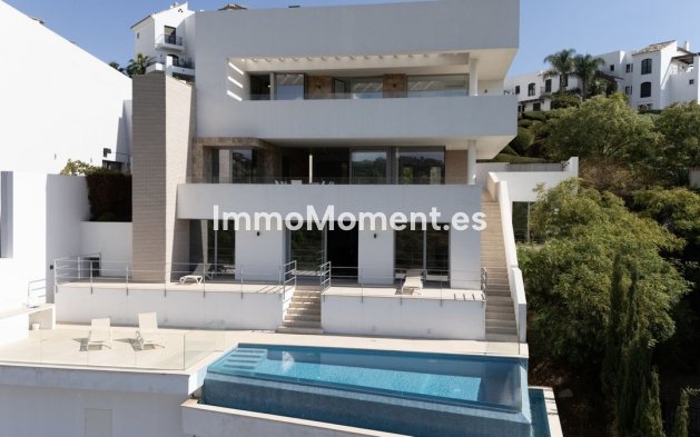 Villa - Wiederverkauf - Benahavís - Los Arqueros