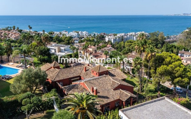 Villa - Wiederverkauf - Benalmadena - Benalmadena Centro