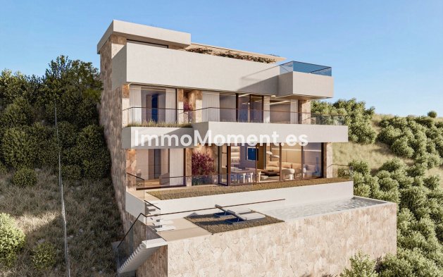 Villa - Wiederverkauf - Benalmadena - Benalmadena Centro