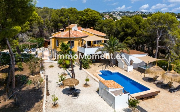 Villa - Wiederverkauf - Benissa - La Fustera