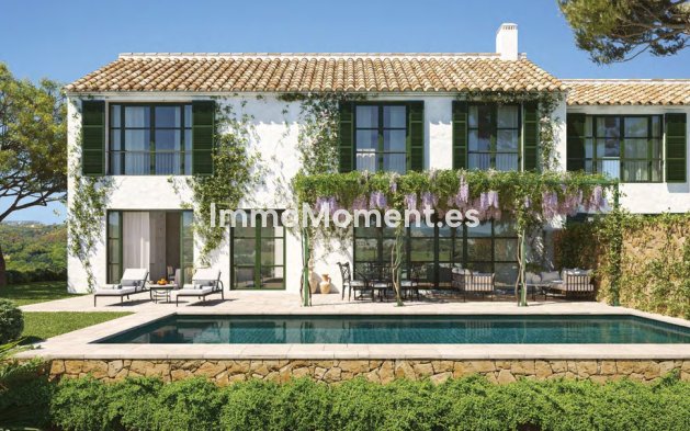 Villa - Wiederverkauf - Casares - Casares Centro