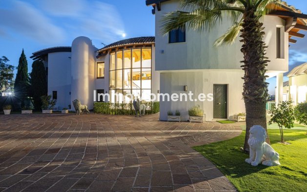 Villa - Wiederverkauf - Málaga - Benahavís