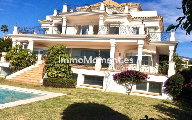 Villa - Wiederverkauf - Málaga - Benahavís