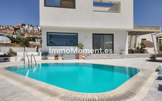 Villa - Wiederverkauf - Málaga - Pedregalejo