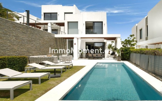 Villa - Wiederverkauf - Marbella - Cabopino