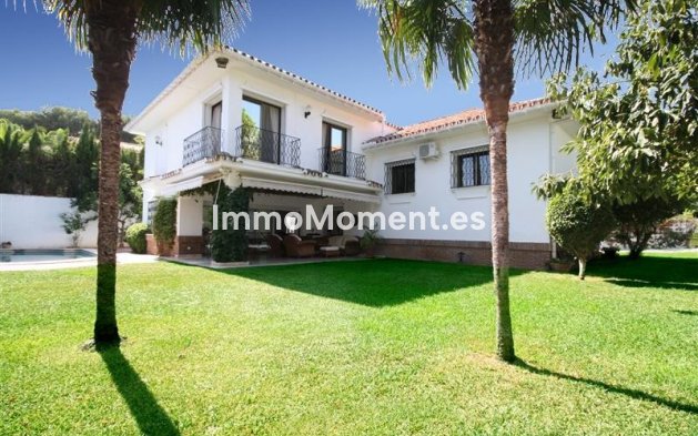 Villa - Wiederverkauf - Marbella - Los Monteros