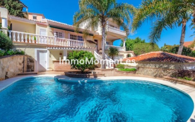 Villa - Wiederverkauf - Marbella - Nueva Andalucía