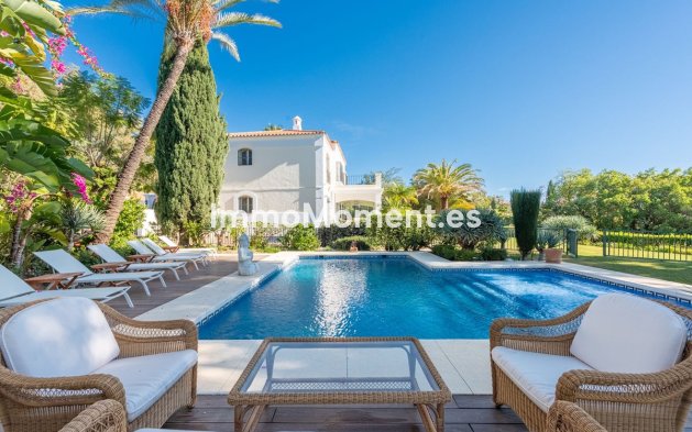 Villa - Wiederverkauf - Marbella - Nueva Andalucía