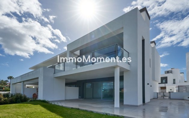 Villa - Wiederverkauf - Marbella - San Pedro de Alcántara